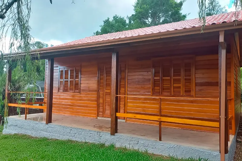 sobrado de alvenaria - madelomba madeireira